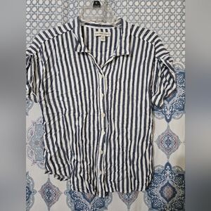 Alenander Jordana White Striped Casual Shirt